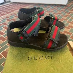 Gucci Kids Leather Web Sandal size 27